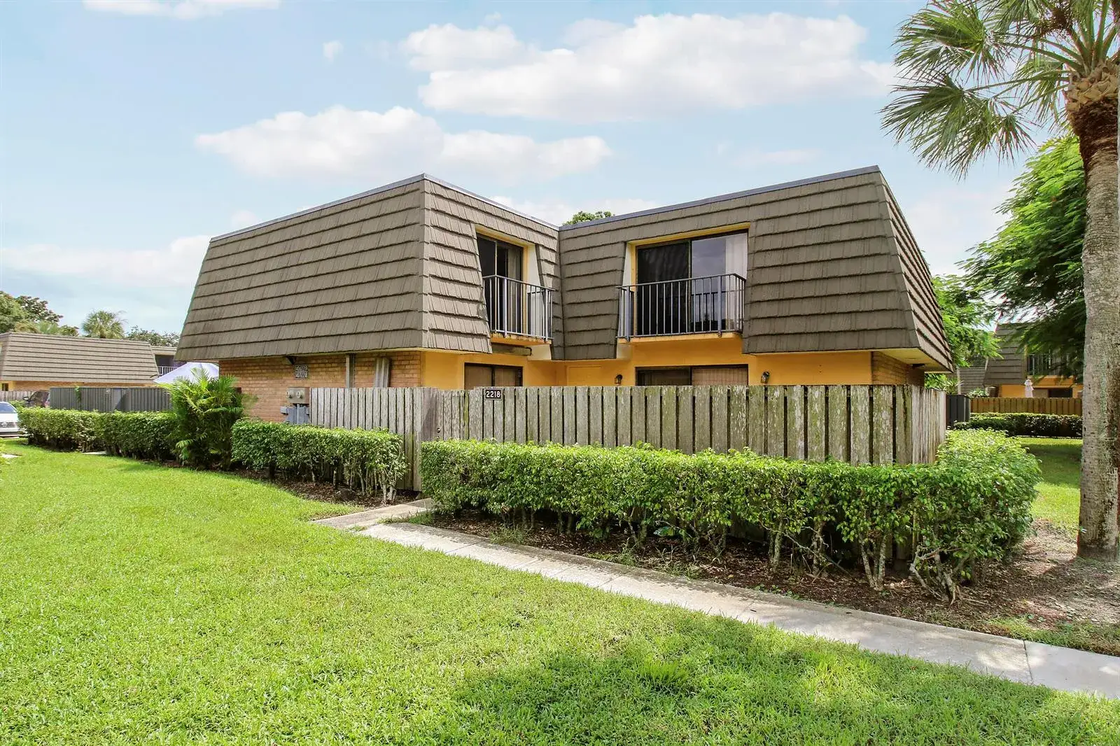 2 bedroom 2 bath Residential for sale at 2218 22nd Way, West Palm Beach FL 33407