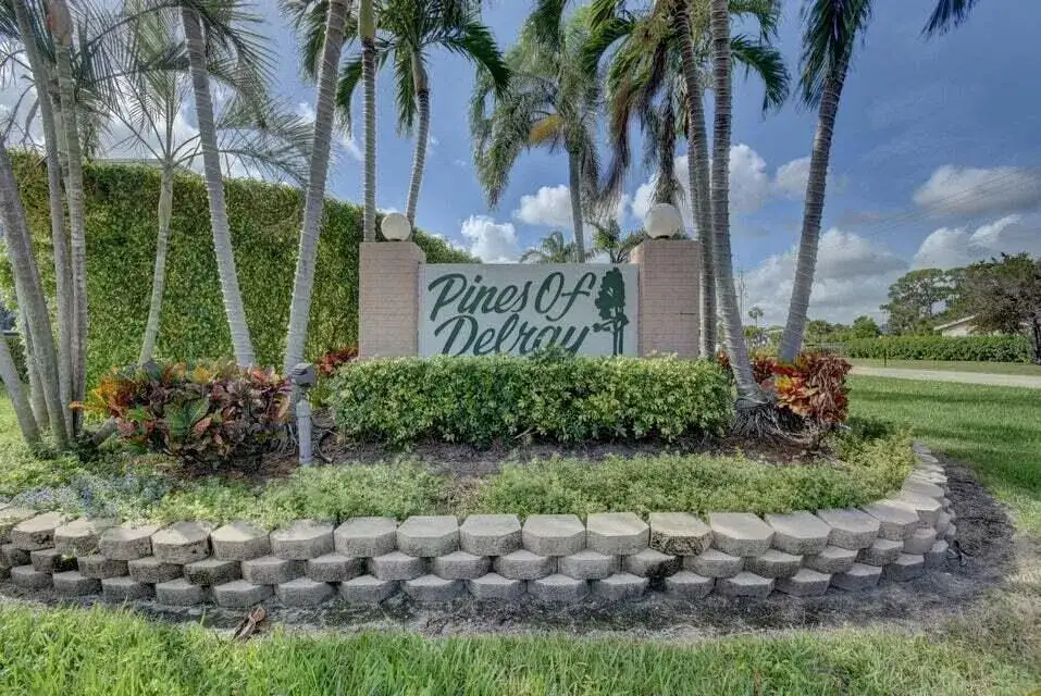 2 bedroom 2 bath Residential for sale at 1160 Mahogany Way # 103, Delray Beach FL 33445