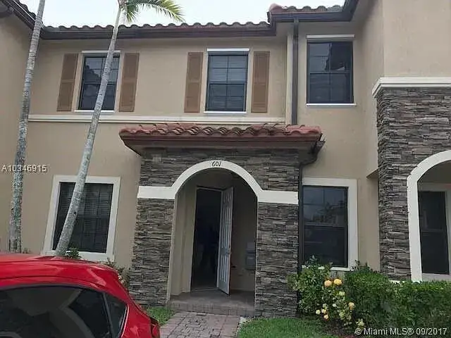601 SE 32nd Terrace, Homestead FL 33033
