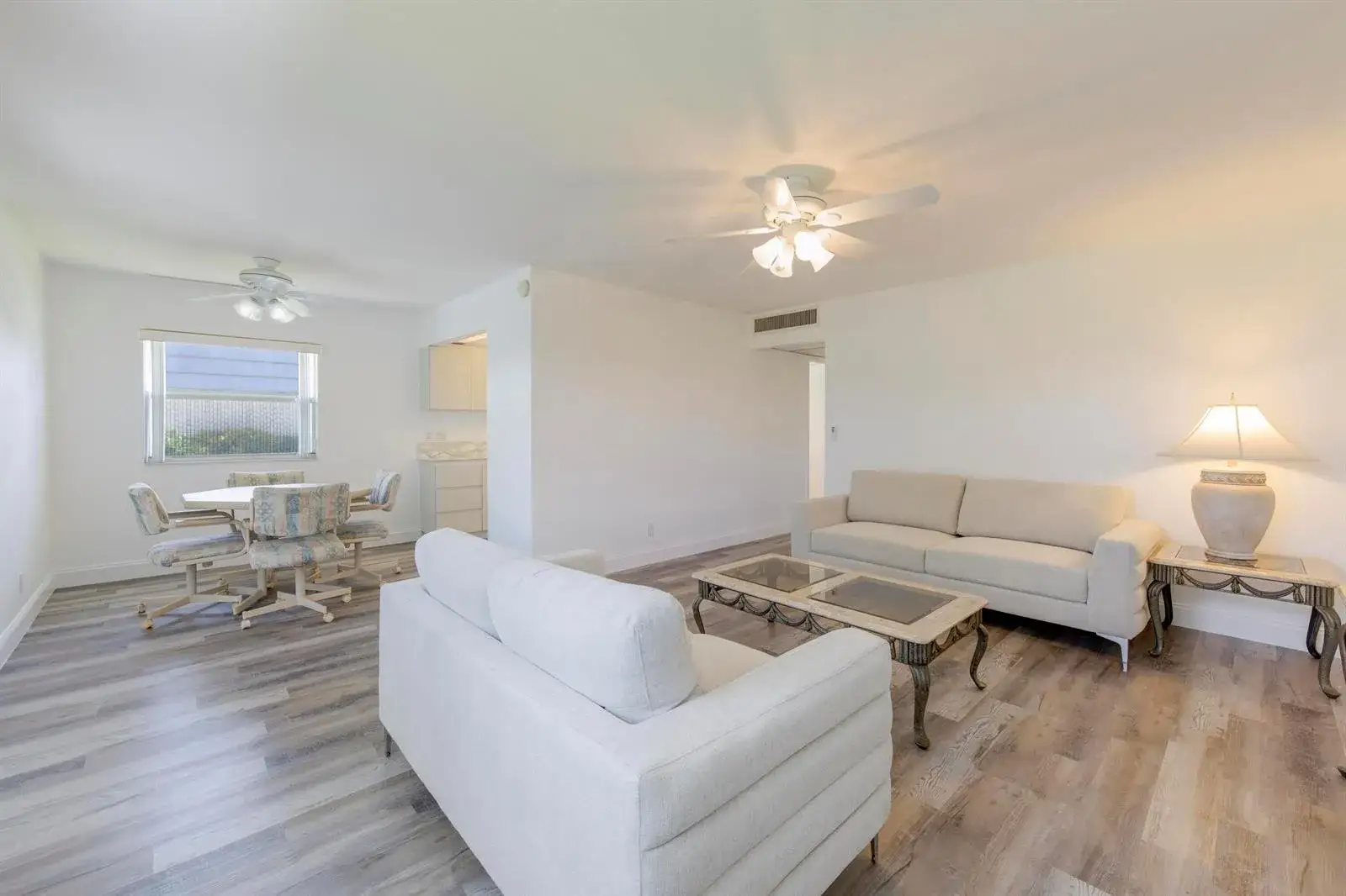 2 bedroom 2 bath Residential for sale at 189 Valencia H, Delray Beach FL 33446