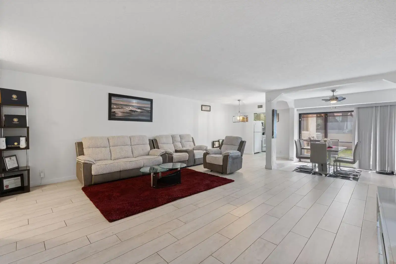 3 bedroom 2 bath Residential for sale at 9592 SW 1st Court # F, Coral Springs FL 33071