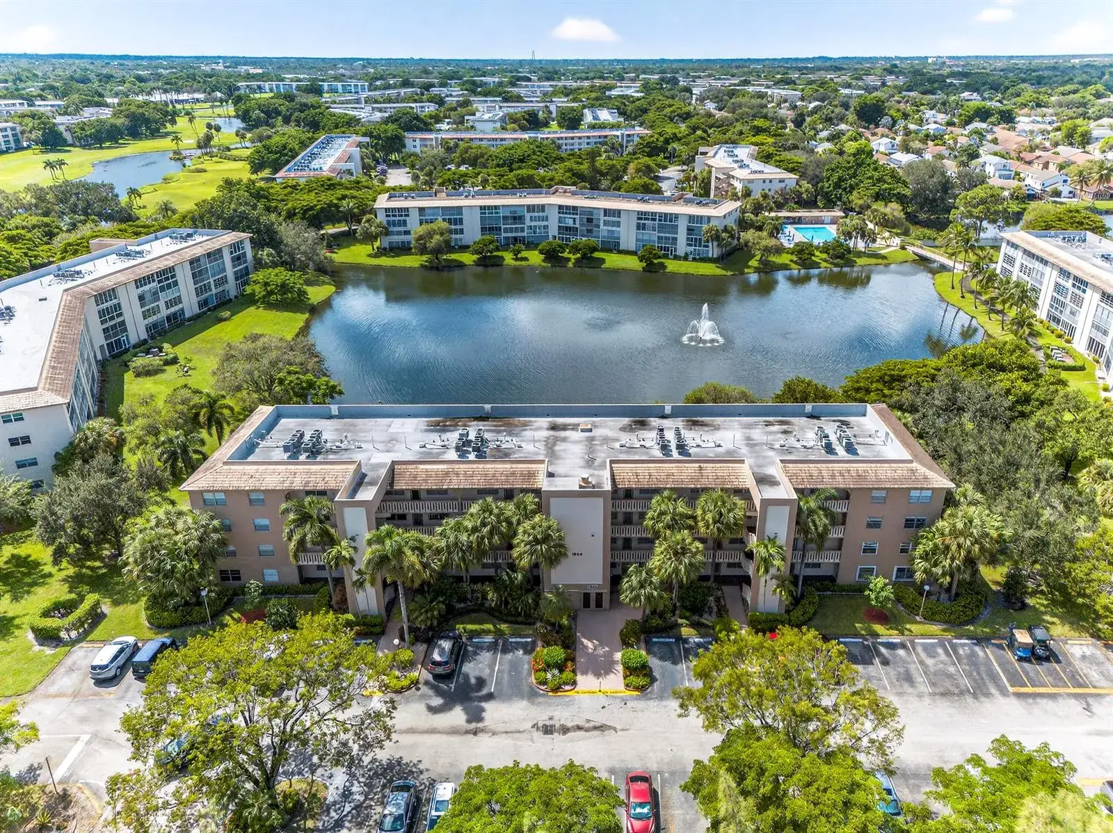 2 bedroom 2 bath Residential for sale at 1904 BERMUDA Circle # D1, Coconut Creek FL 33066