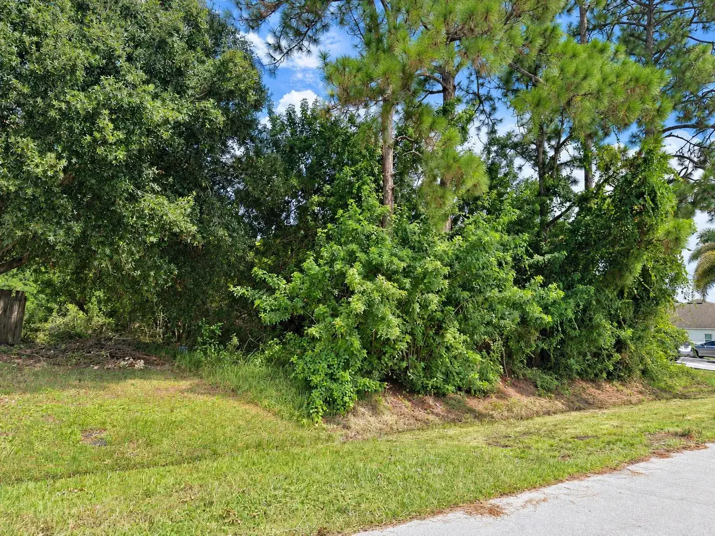 1483 SW Malaga Avenue, Port St. Lucie FL 34953