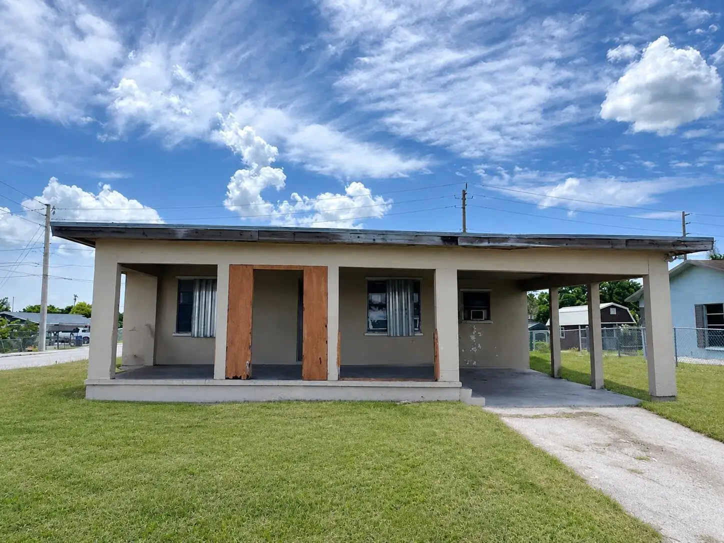 3 bedroom 1 bath Residential for sale at 190 SW 6th Avenue, South Bay FL 33493