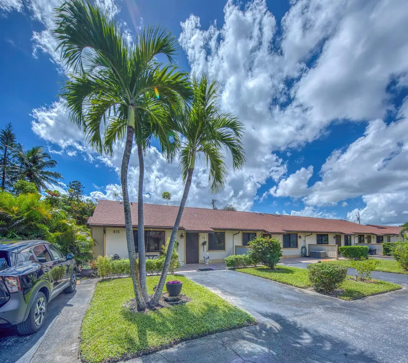 2 bedroom 1 bath Residential for sale at 815 ANDREW REDDING Road # 201, Lantana FL 33462