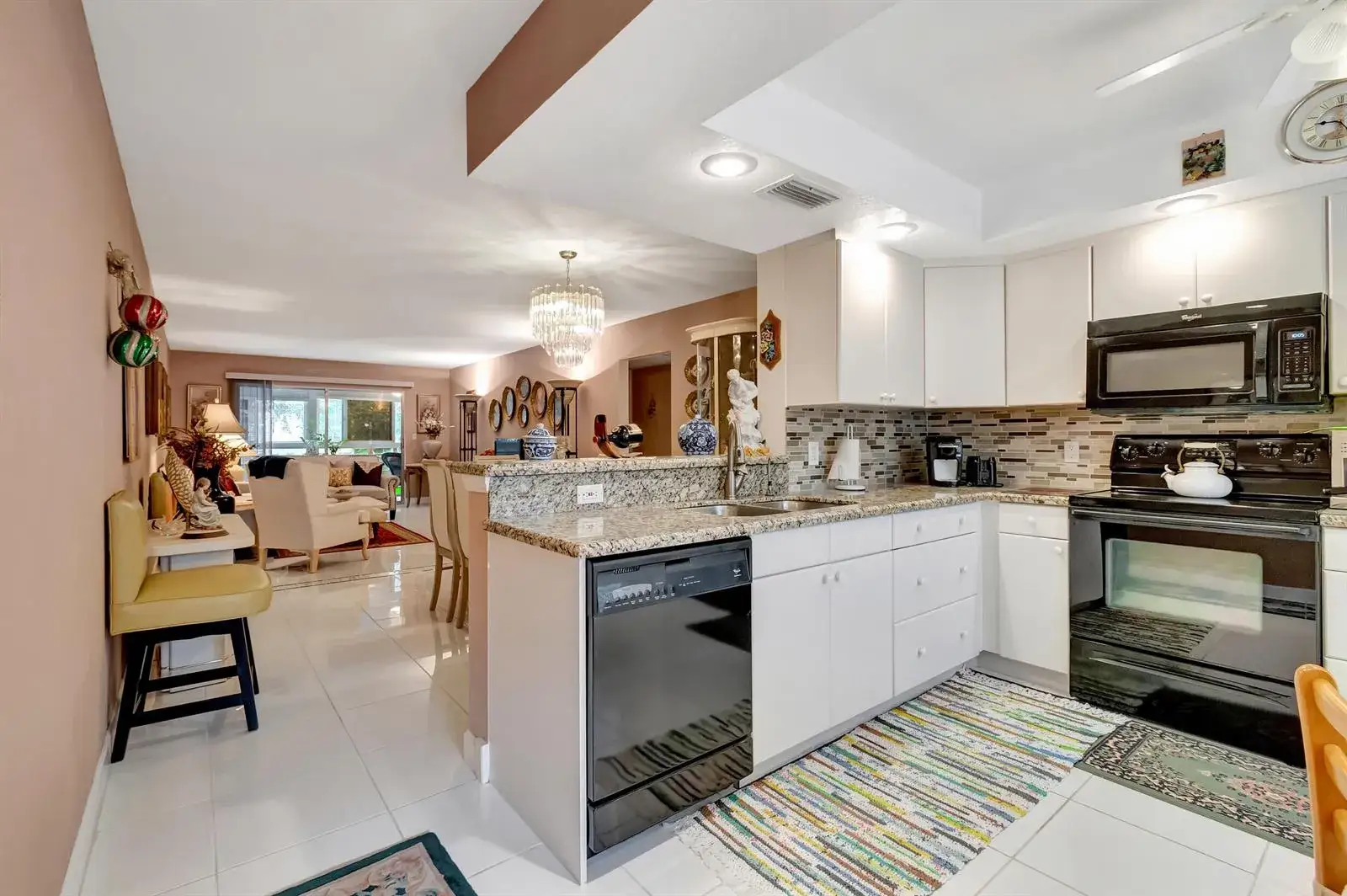 2 bedroom 2 bath Residential for sale at 2403 ANTIGUA Circle # D2, Coconut Creek FL 33066