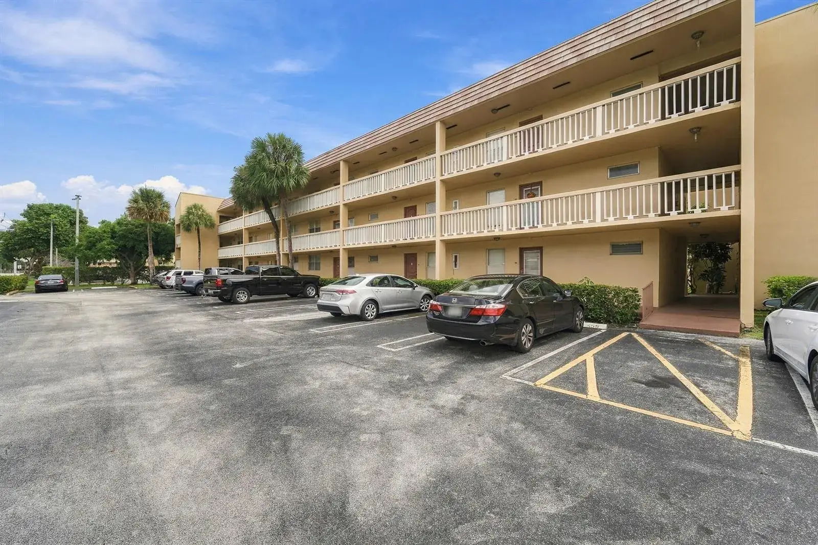2 bedroom 2 bath Residential for sale at 6350 NW 62ND Street # 212, Tamarac FL 33319