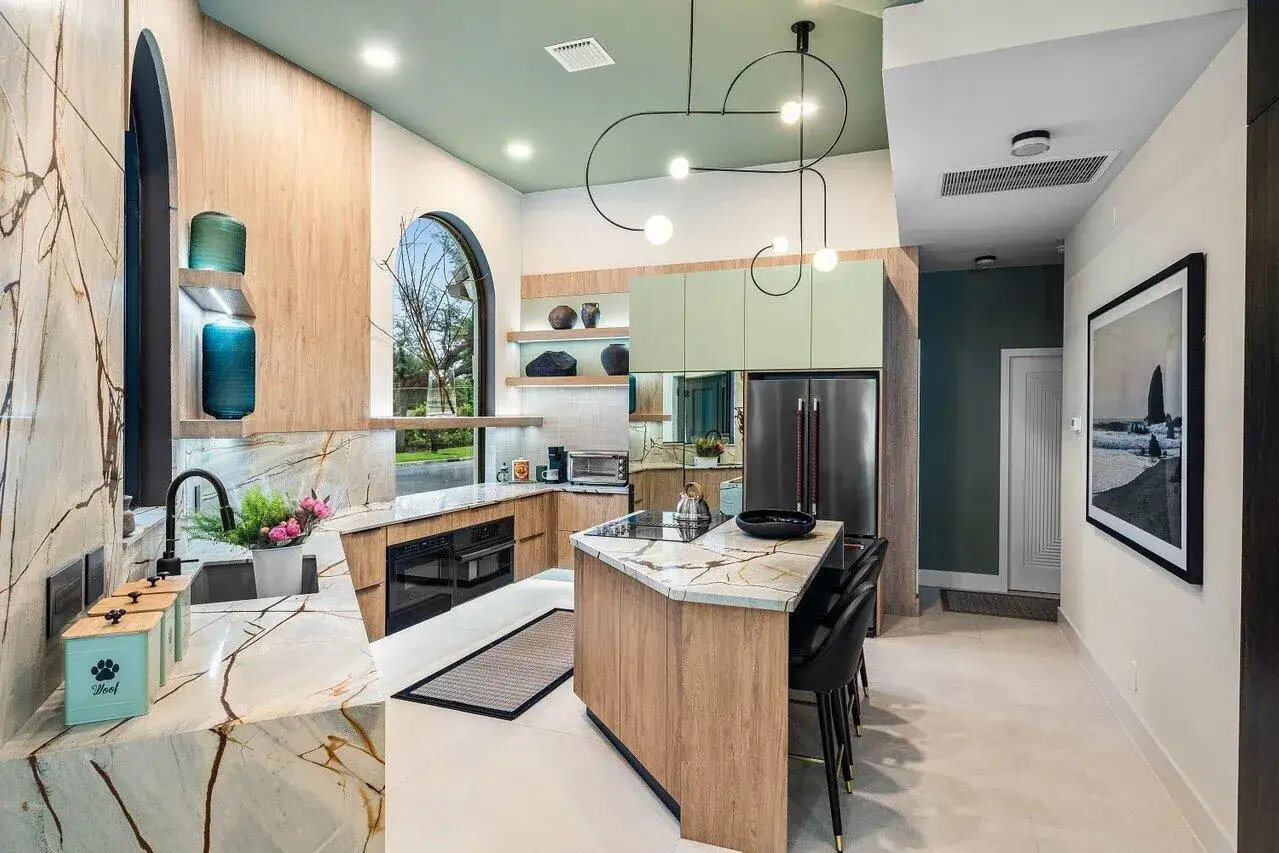 6693 NW 25th Terrace, Boca Raton FL 33496