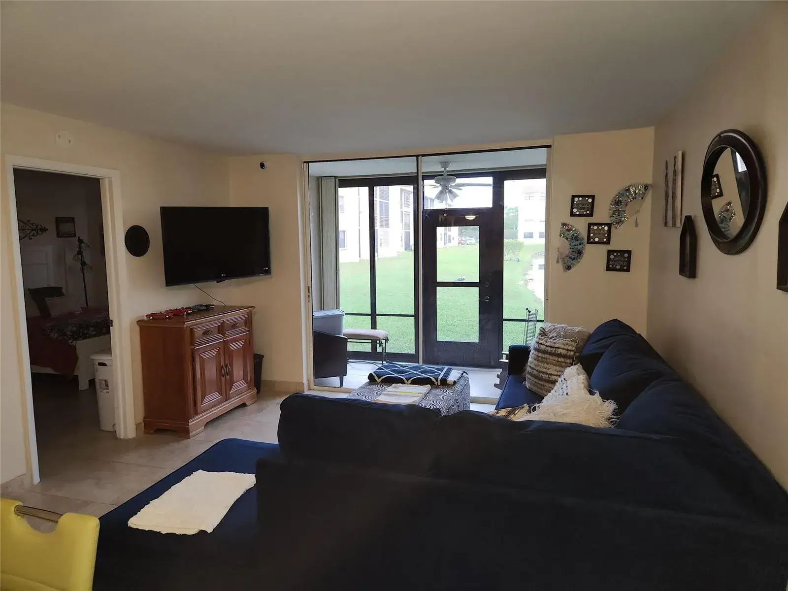 2 bedroom 2 bath Residential for sale at 10180 NW 30th Court # 101, Sunrise FL 33322