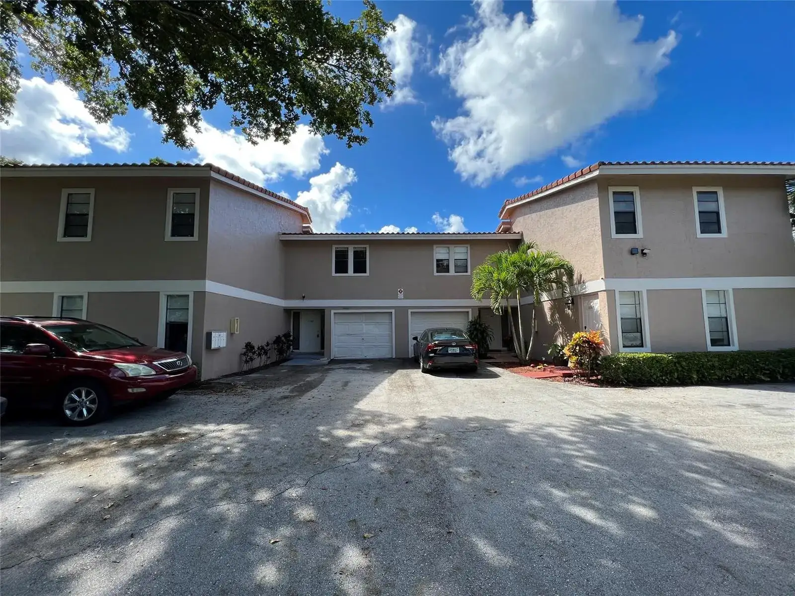 Residential Income for sale at 11500 NW 44th Street, Coral Springs FL 33065
