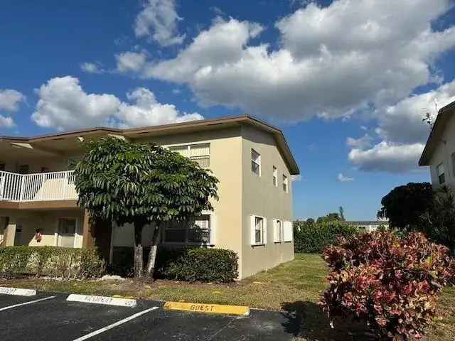 2 bedroom 2 bath Residential for sale at 600 NW 77th Avenue # 208, Margate FL 33063