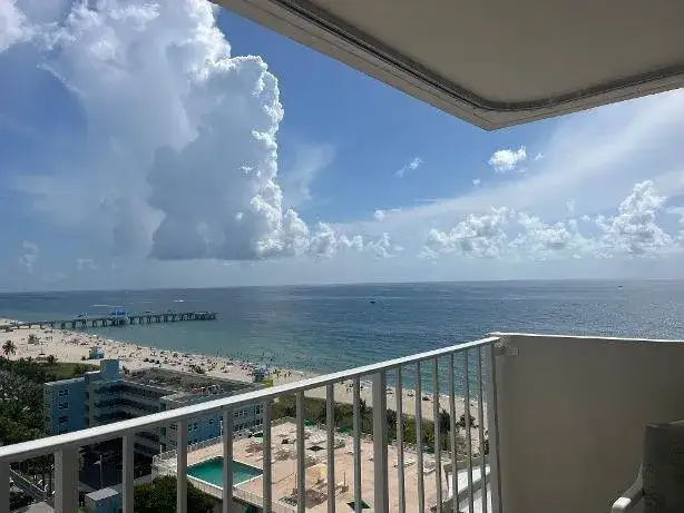 2 bedroom 2 bath Residential for sale at 111 Briny Avenue # 1401, Pompano Beach FL 33062