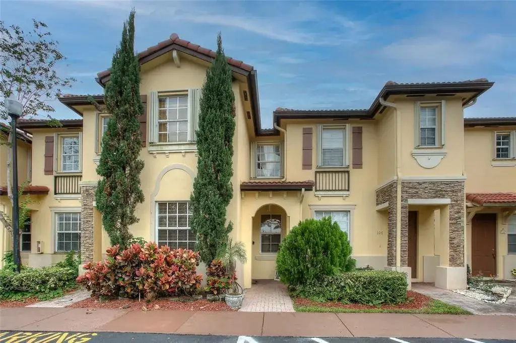 3 bedroom 2 bath Residential for sale at 3360 NE 14th Drive # 30, Homestead FL 33033
