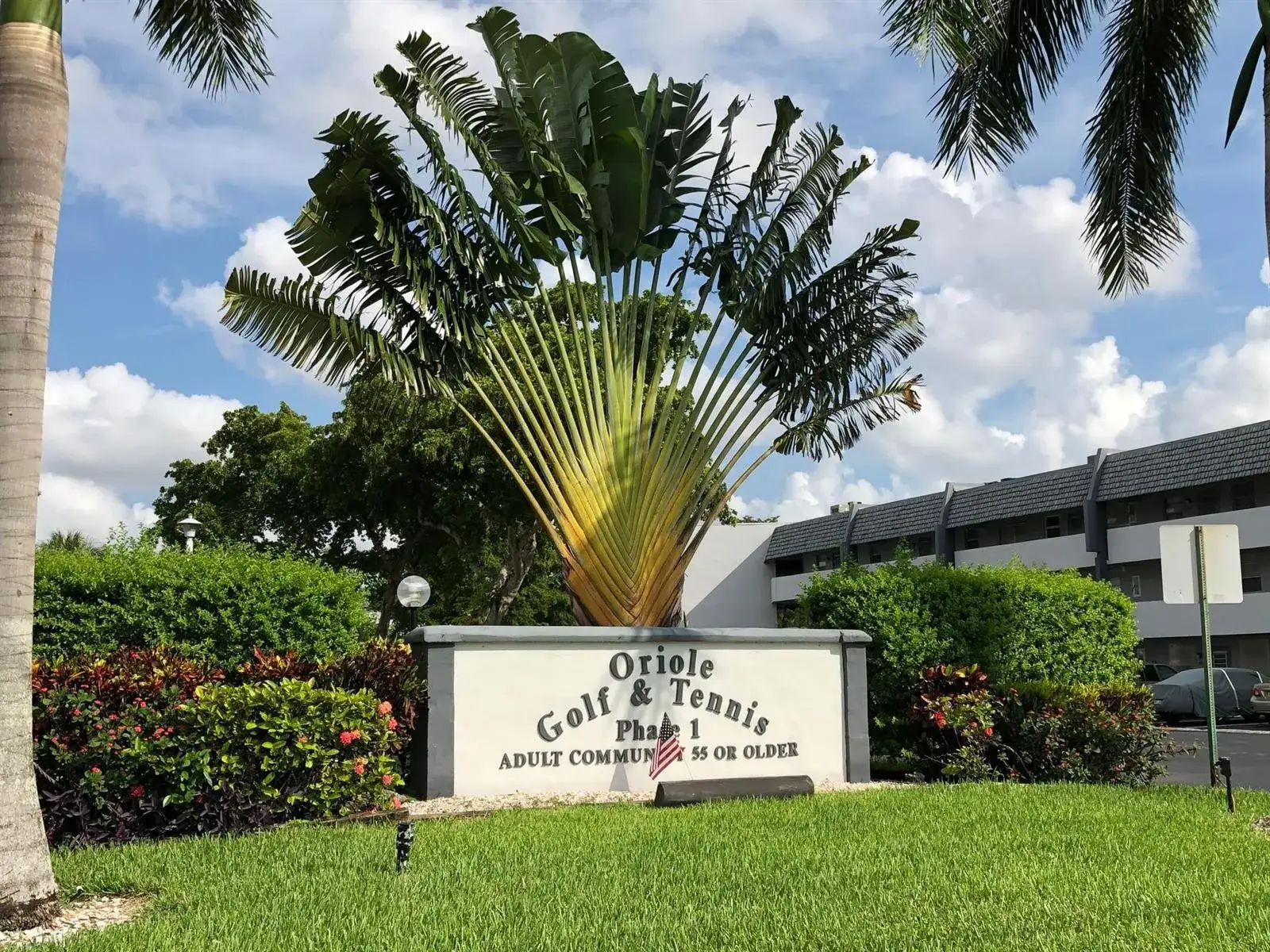 2 bedroom 2 bath Residential for sale at 7877 Golf Circle Drive # 211, Margate FL 33063