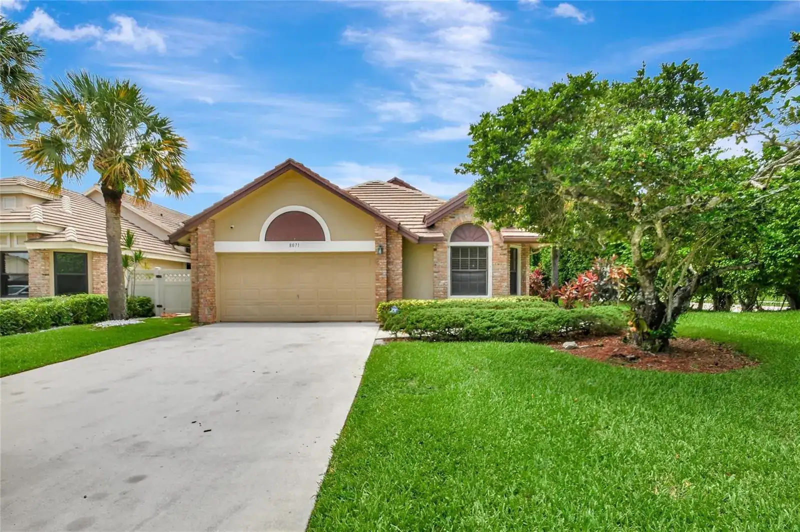 3 bedroom 2 bath Residential for sale at 8071 Popash Court, Boynton Beach FL 33472