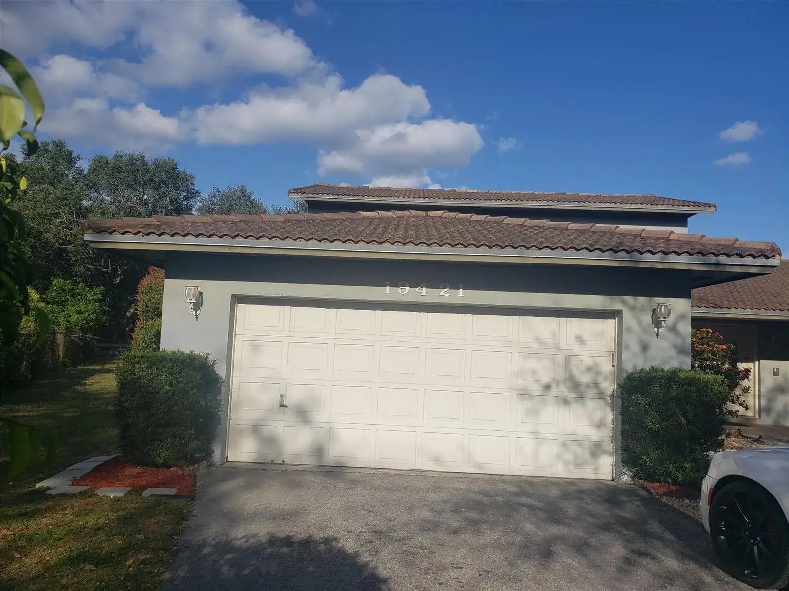 4 bedroom 2 bath Residential for sale at 19421 NW 18th Court, Miami Gardens FL 33056