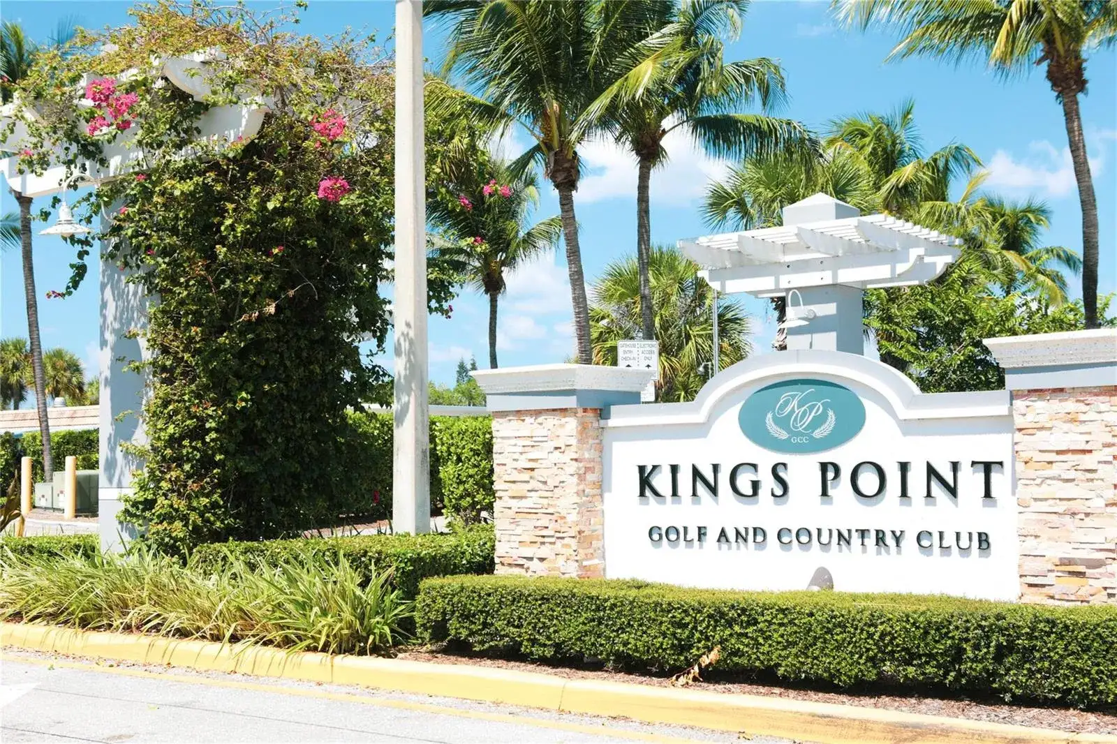 1 bedroom 2 bath Residential for sale at 286 Monaco F # F, Delray Beach FL 33446