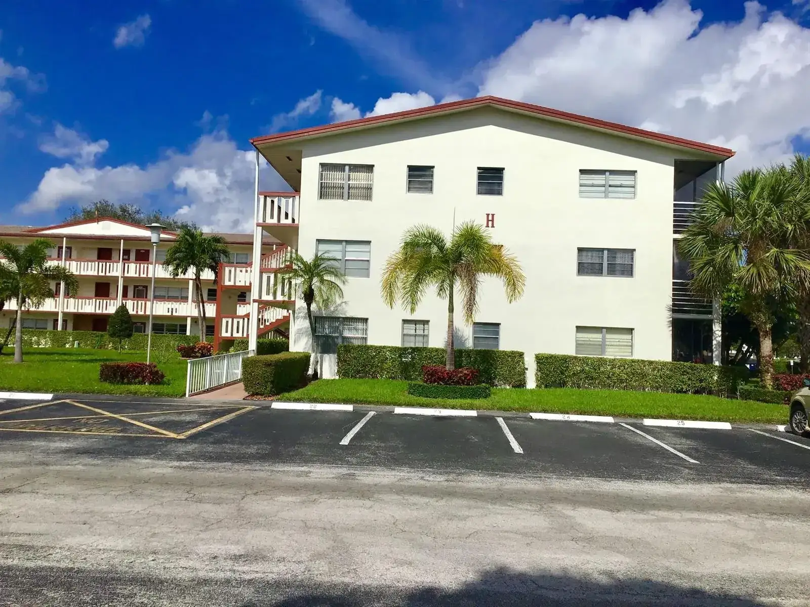 2 bedroom 1 bath Residential for sale at 308 Brighton H # 308, Boca Raton FL 33434