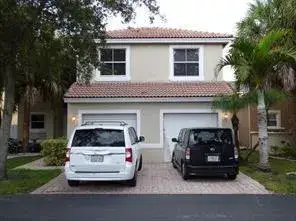 3 bedroom 3 bath Residential for sale at 4972 SW 35th Terrace, Fort Lauderdale FL 33312