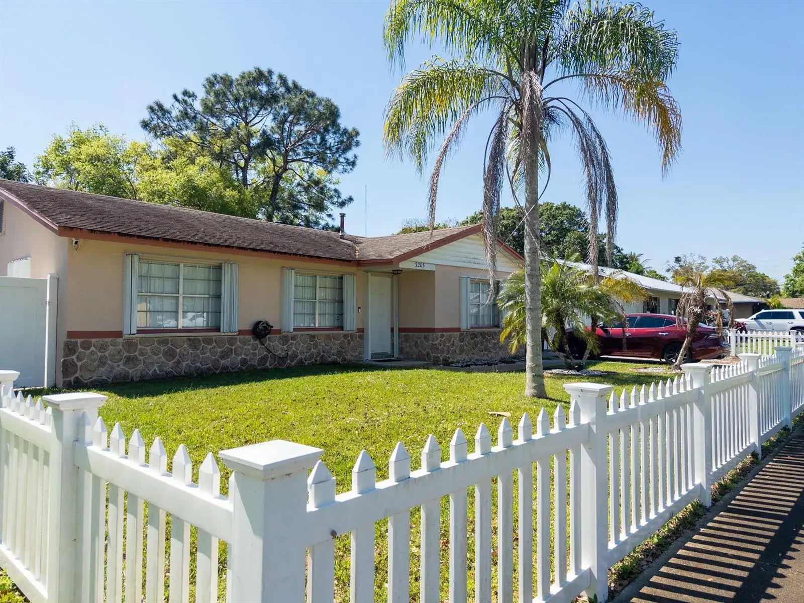 3 bedroom 2 bath Residential for sale at 3205 Hibiscus, Fort Pierce FL 34947