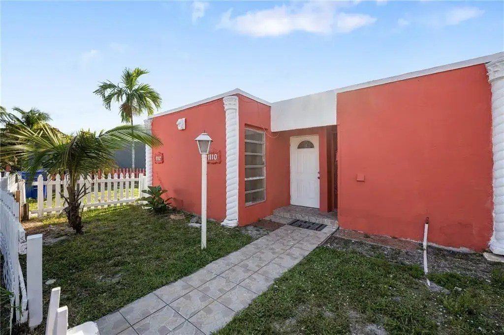 Residential Income for sale at 1110 S 29th Avenue, Hollywood FL 33020