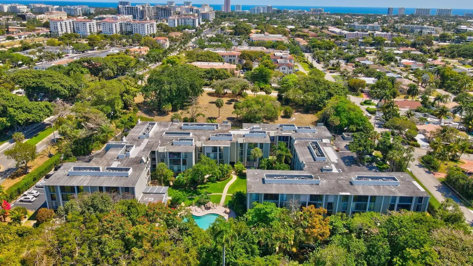 3 bedroom 2 bath Residential for sale at 501 SW 11th Place # 403, Boca Raton FL 33432