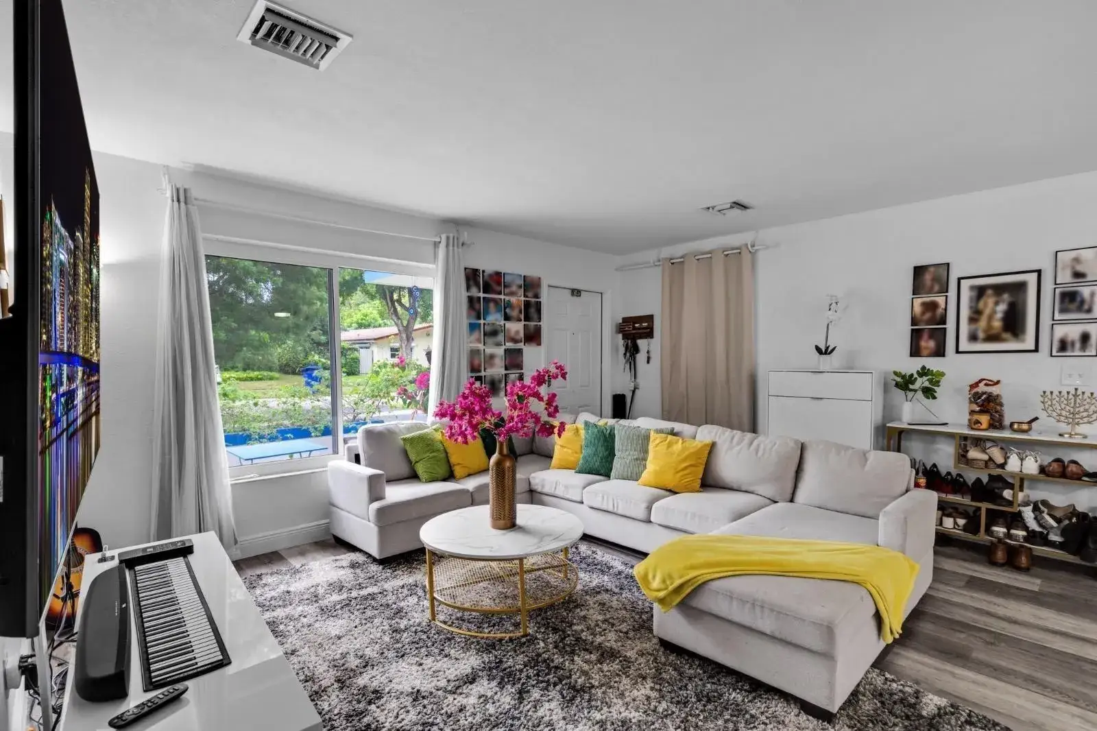 3 bedroom 2 bath Residential for sale at 315 S 57th Avenue, Hollywood FL 33023