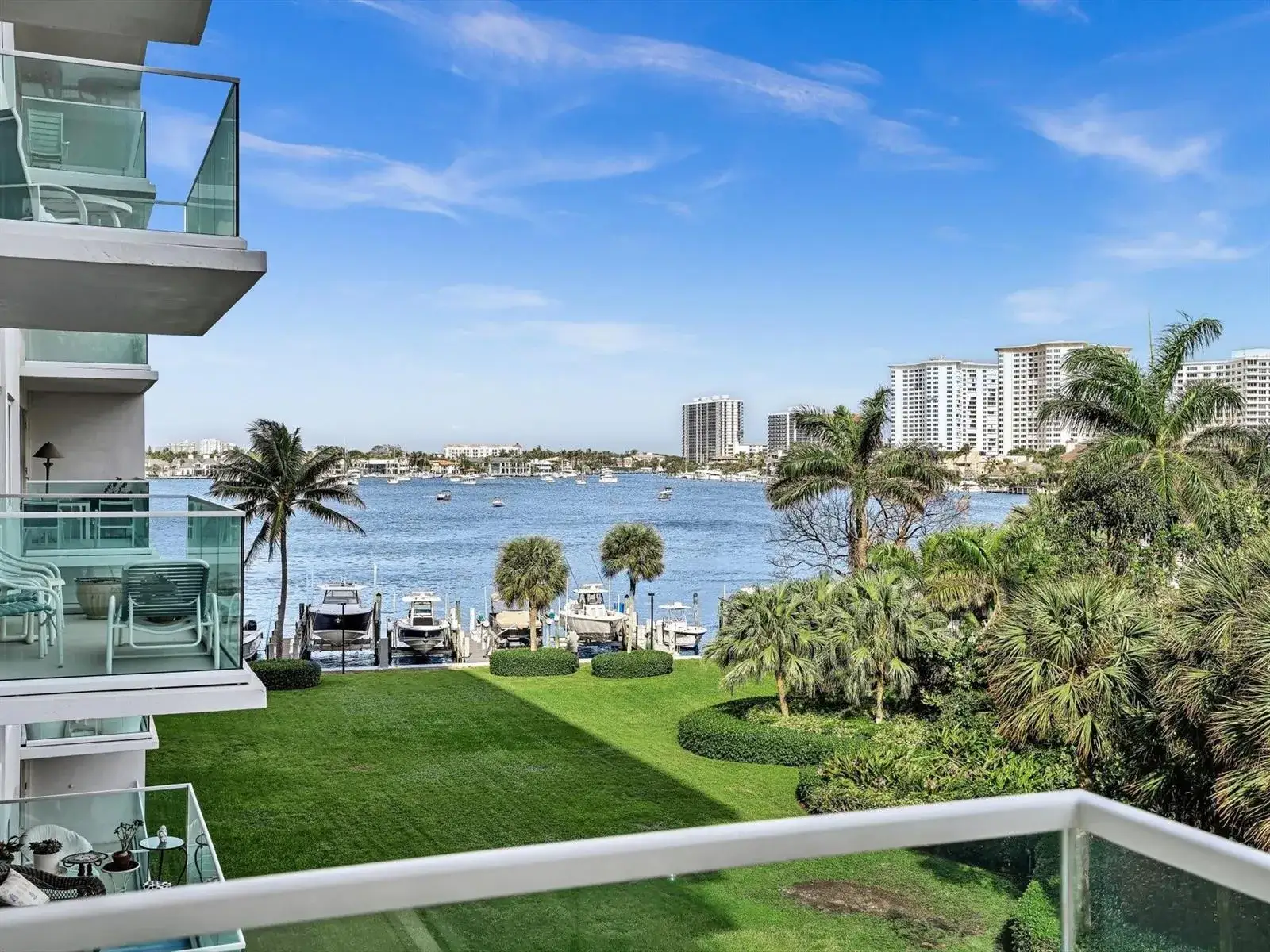 2 bedroom 2 bath Residential for sale at 701 E Camino Real # 4e, Boca Raton FL 33432
