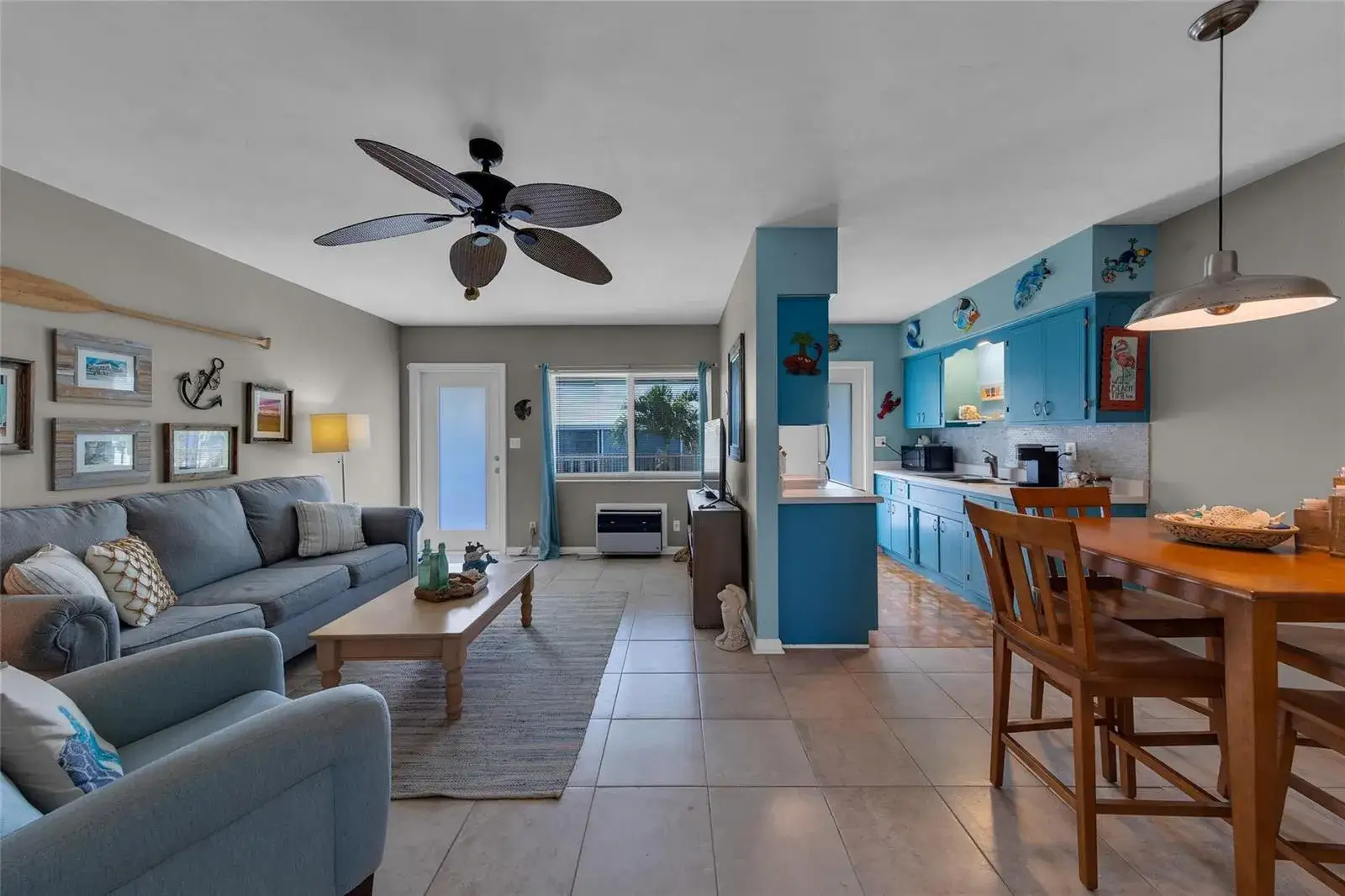 1 bedroom 1 bath Residential for sale at 11 SW 4th Avenue # 11, Boca Raton FL 33432