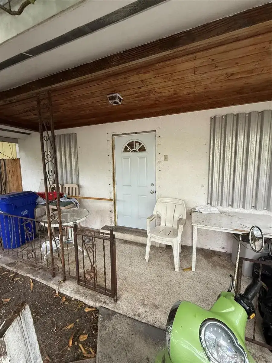 3 bedroom 2 bath Residential for sale at 414 Virginia Street, Key West FL 33040