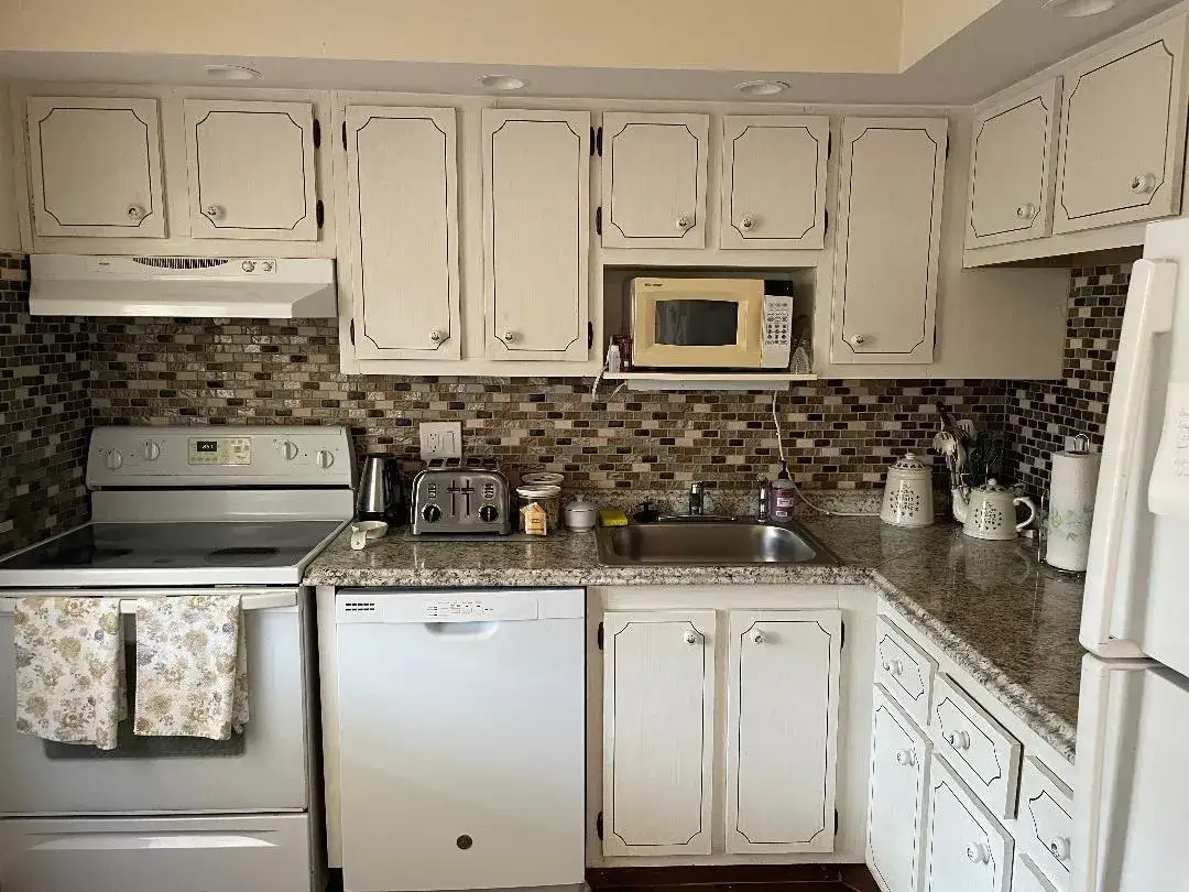 2 bedroom 2 bath Residential for sale at 7410 NW 1st Street # 202, Margate FL 33063