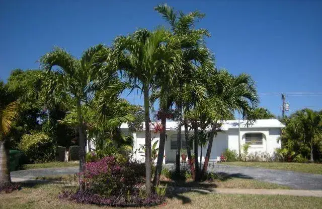 3 bedroom 2 bath Residential for sale at 4841 NW 19th Court, Lauderhill FL 33313