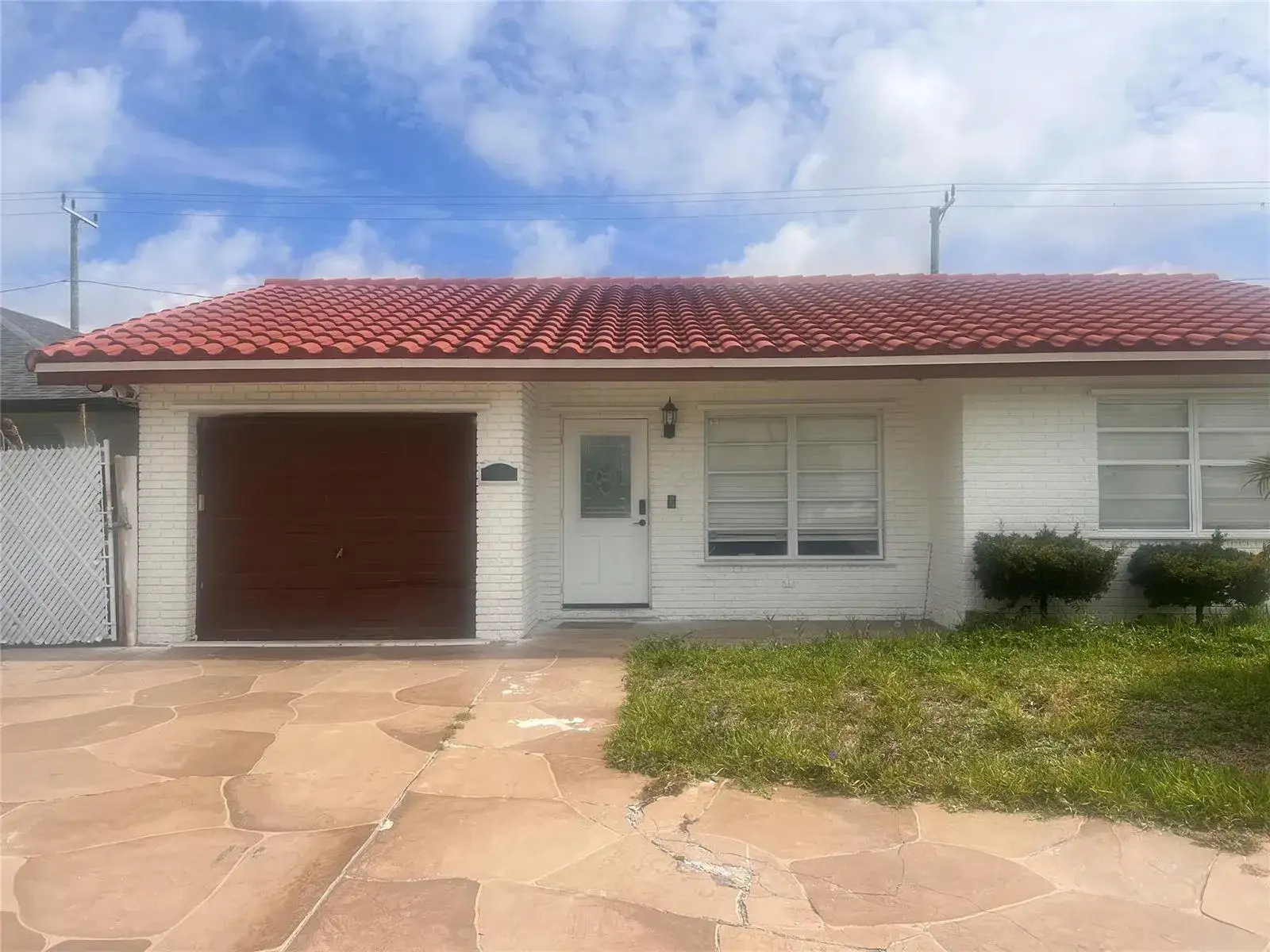 3 bedroom 2 bath Residential Lease for rent at 1741 NE 39th Street, Pompano Beach FL 33064