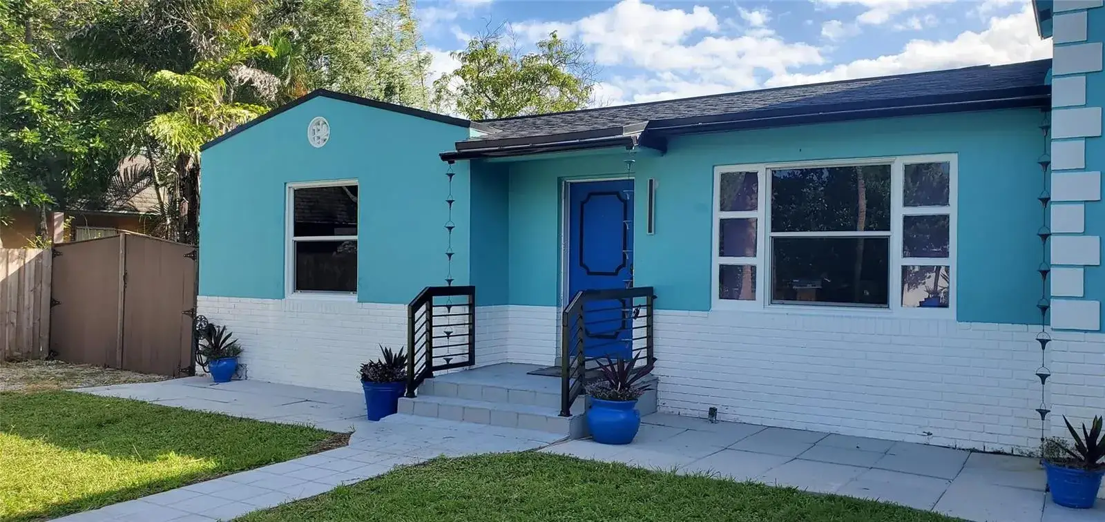 2 bedroom 2 bath Residential Lease for rent at 1548 SW 28th Avenue, Fort Lauderdale FL 33312