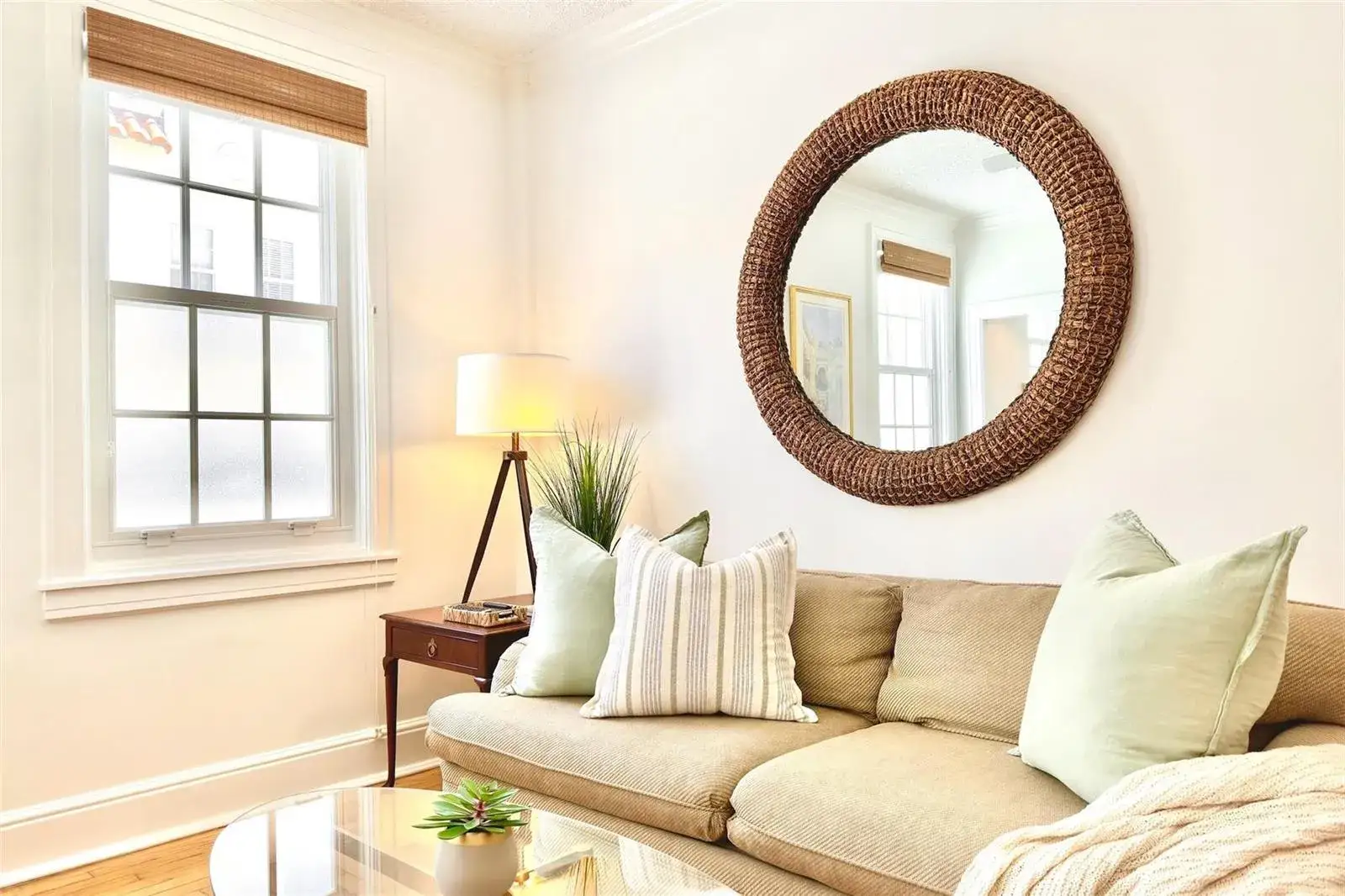 1 bedroom 1 bath Residential Lease for rent at 235 Sunrise Avenue # 2217, Palm Beach FL 33480