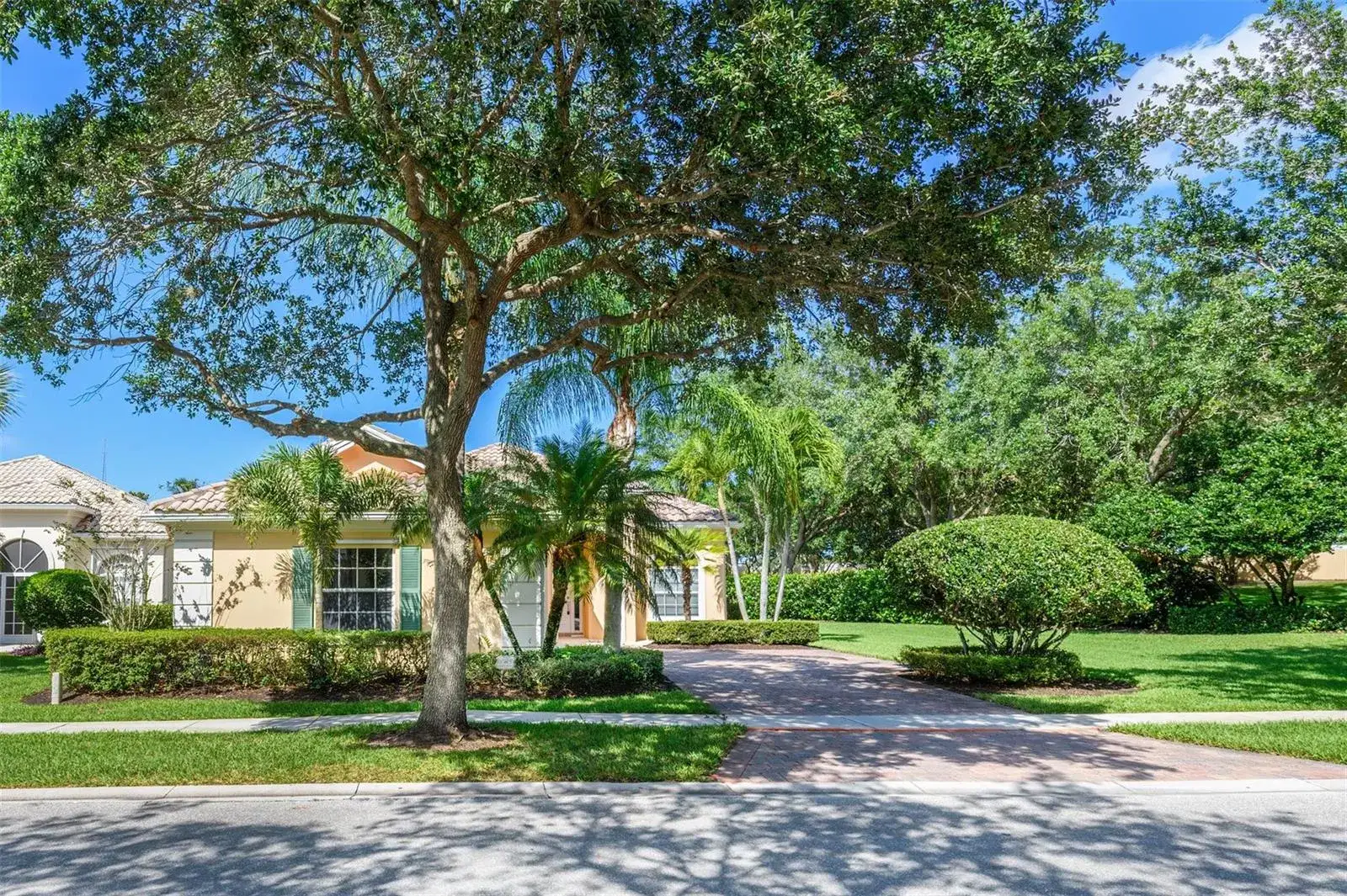 3 bedroom 2 bath Residential Lease for rent at 8019 Nevis Place, Wellington FL 33414