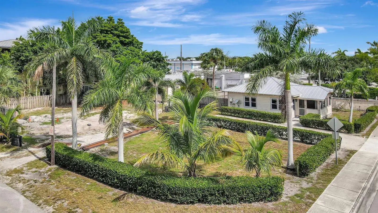 11 SW 11th Avenue, Fort Lauderdale FL 33312