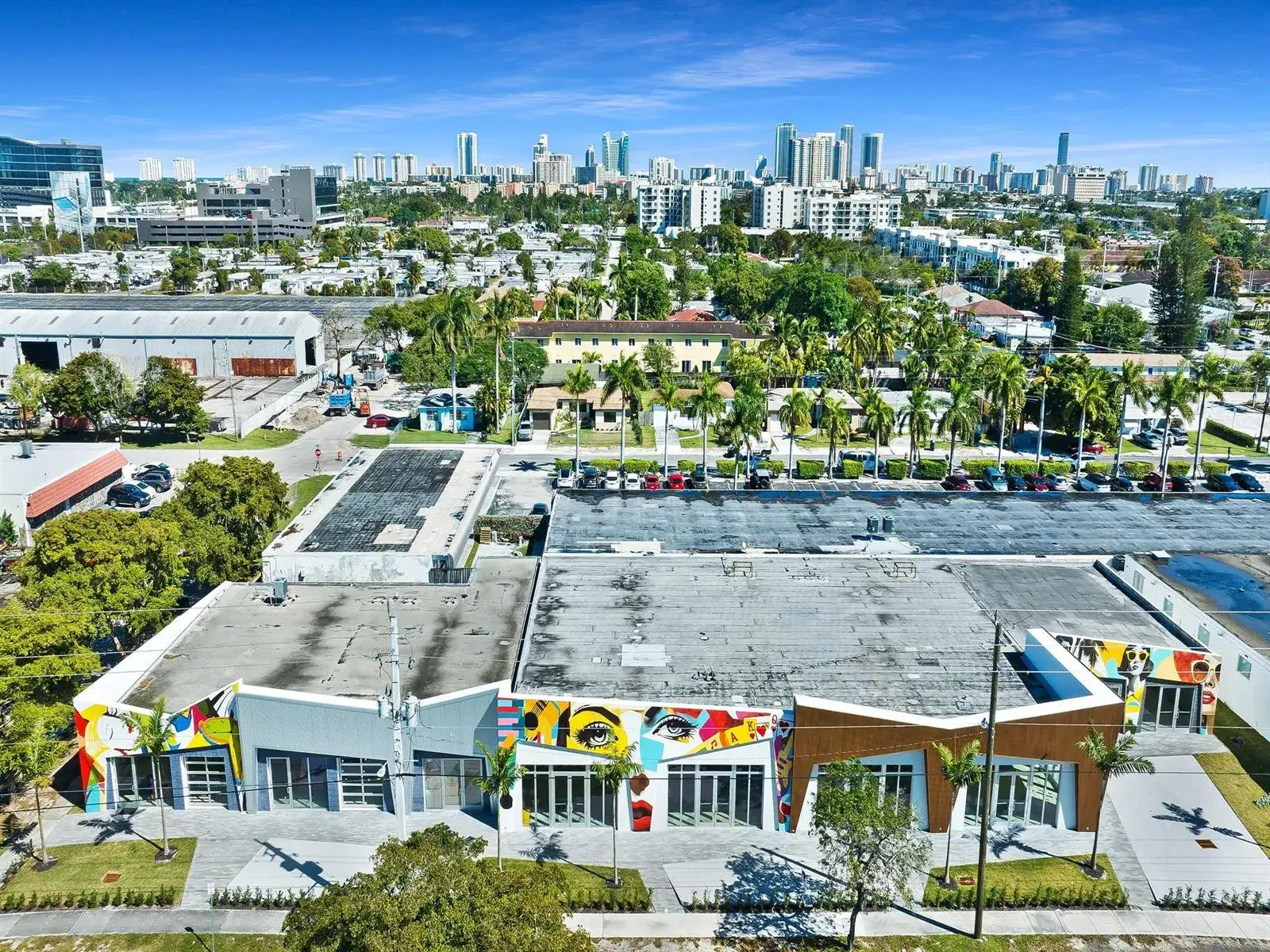 Commercial Sale for sale at 410 NE 1st Avenue, Hallandale Beach FL 33009
