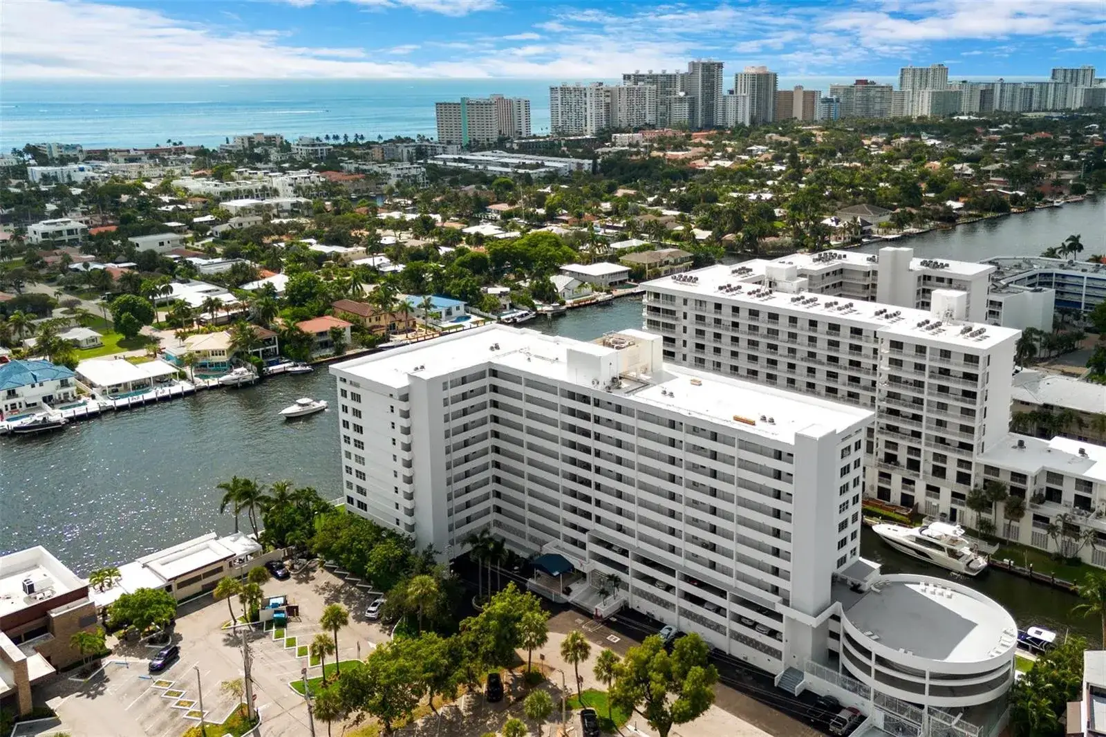 2 bedroom 2 bath Residential for sale at 3100 NE 49th Street # 1105, Fort Lauderdale FL 33308