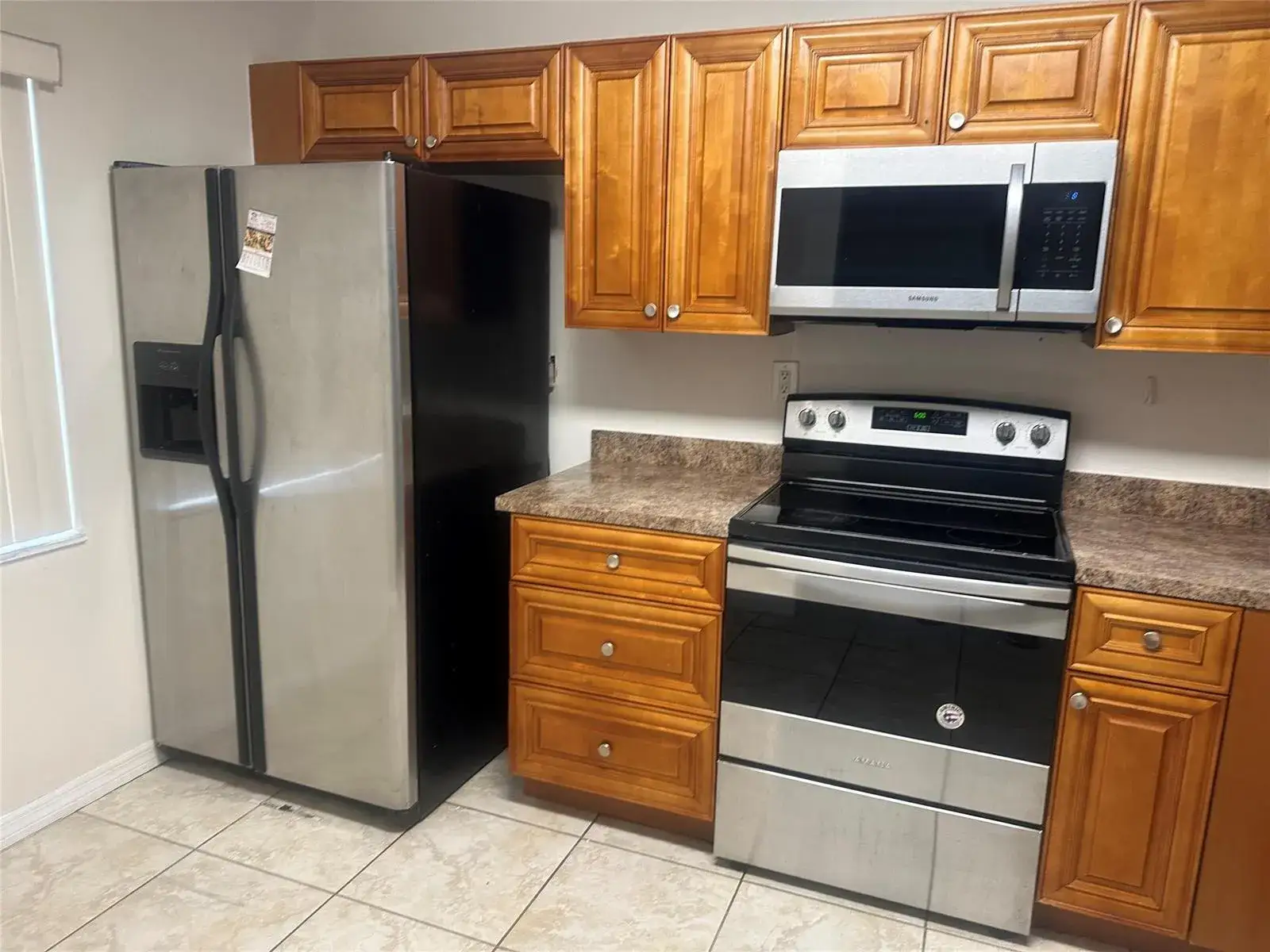 3 bedroom 2 bath Residential Lease for rent at 11150 W Sample Road # 50, Coral Springs FL 33065