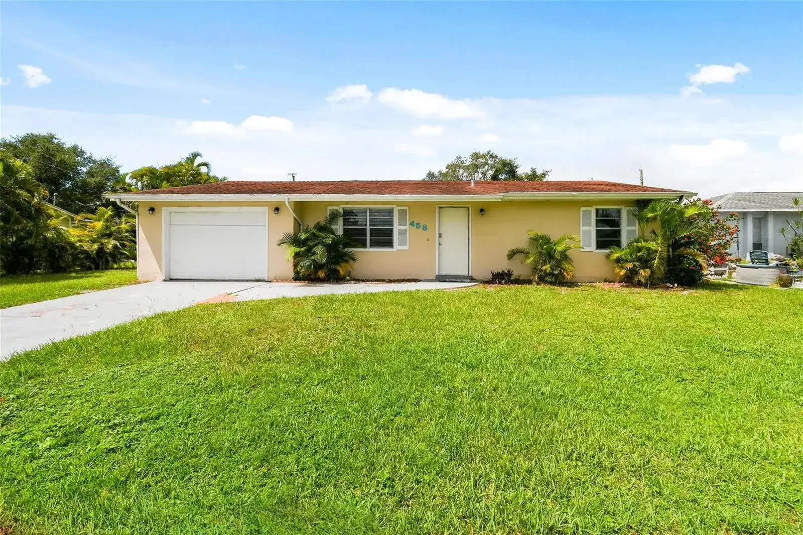 3 bedroom 2 bath Residential for sale at 458 SE Galleon Lane, Port St. Lucie FL 34983