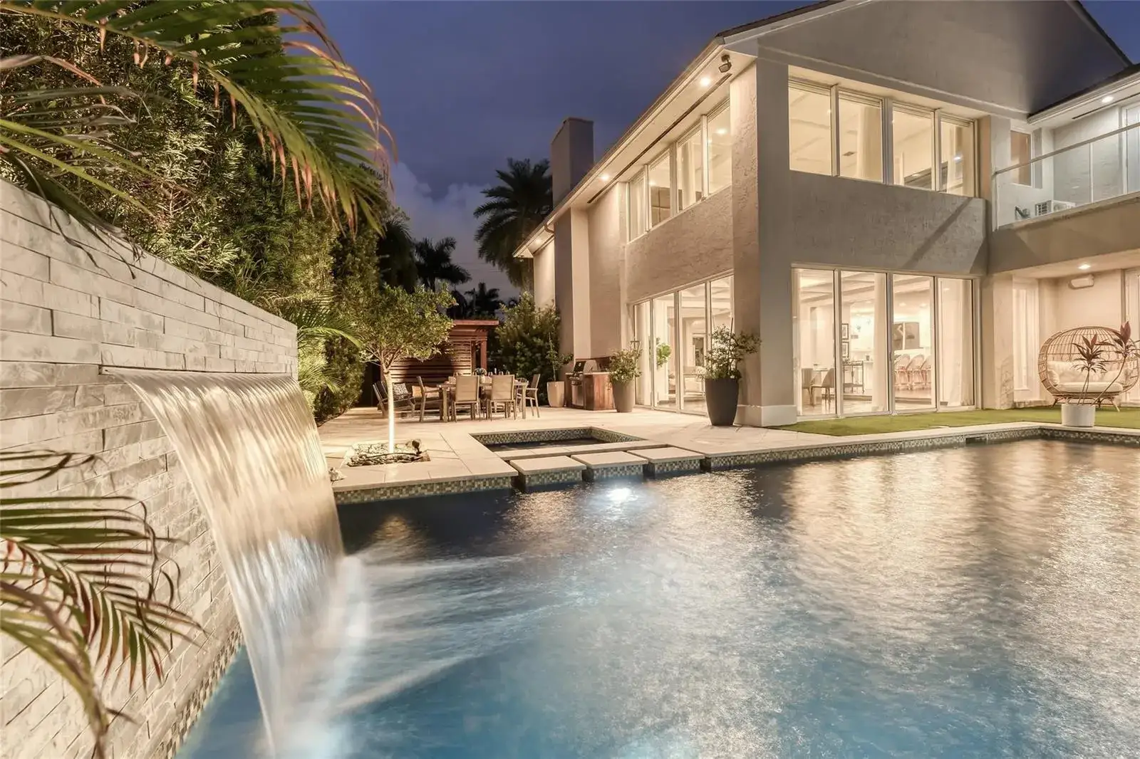4 bedroom 4 bath Residential Lease for rent at 524 Poinciana Drive, Fort Lauderdale FL 33301