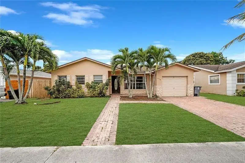 3 bedroom 2 bath Residential for sale at 9728 SW 3rd Street, Boca Raton FL 33428