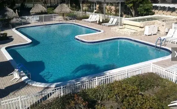 1 bedroom 1 bath Residential for sale at 406 NW 68th Avenue # 310, Plantation FL 33317