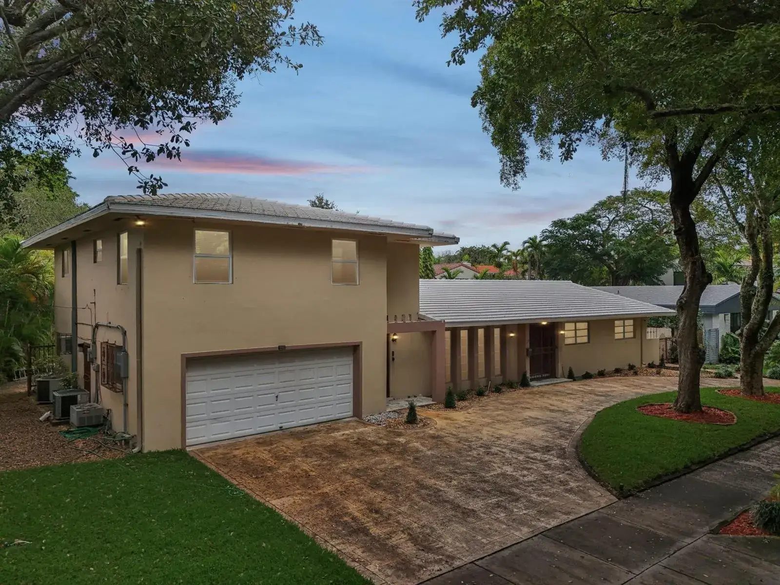 6 bedroom 3 bath Residential for sale at 525 NE 58th Street, Miami FL 33137