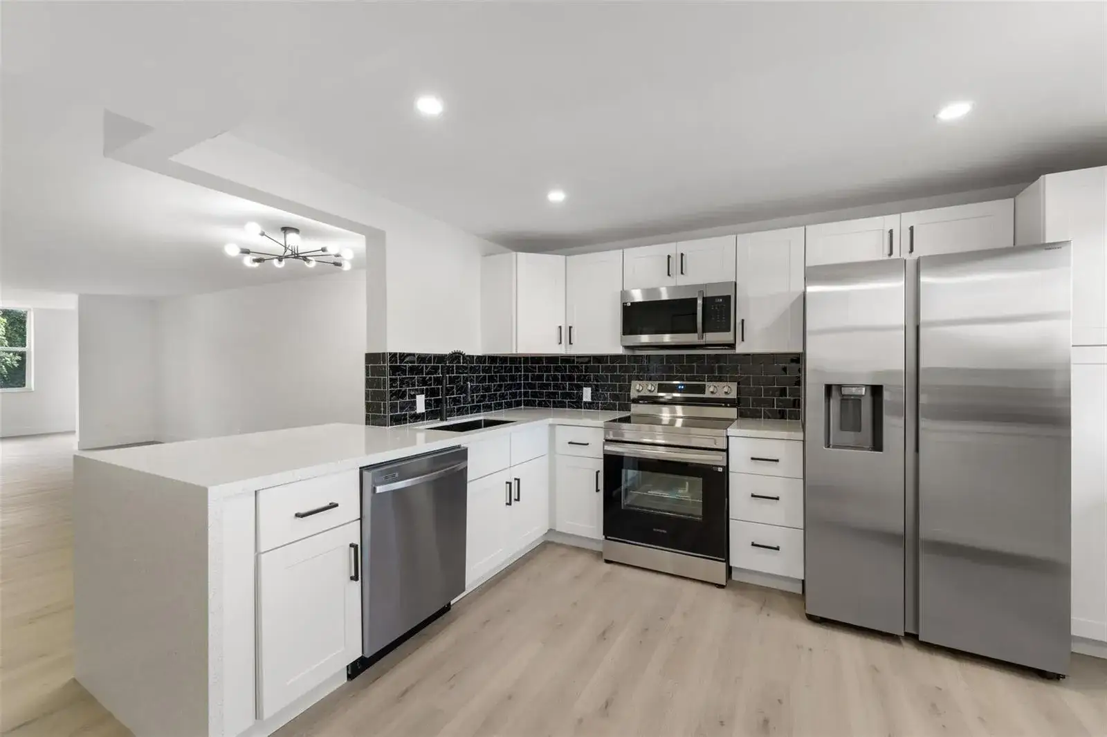 2 bedroom 2 bath Residential for sale at 441 NE 195th Street # 302, Miami FL 33179