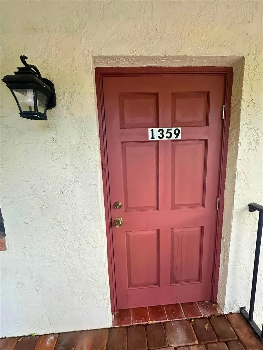 2 bedroom 1 bath Residential for sale at 1359 NW 94th Way # 1359, Coral Springs FL 33071