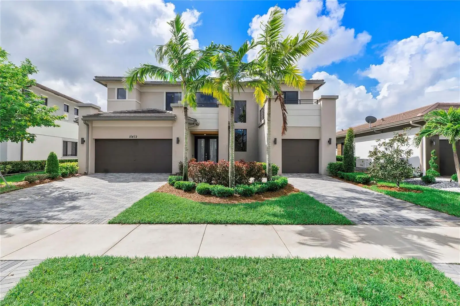 6 bedroom 6 bath Residential for sale at 10472 Cobalt Court, Parkland FL 33076