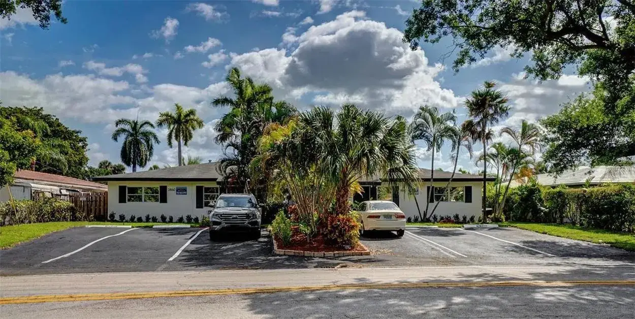 Residential Income for sale at 3860 NE 23rd Avenue, Lighthouse Point FL 33064