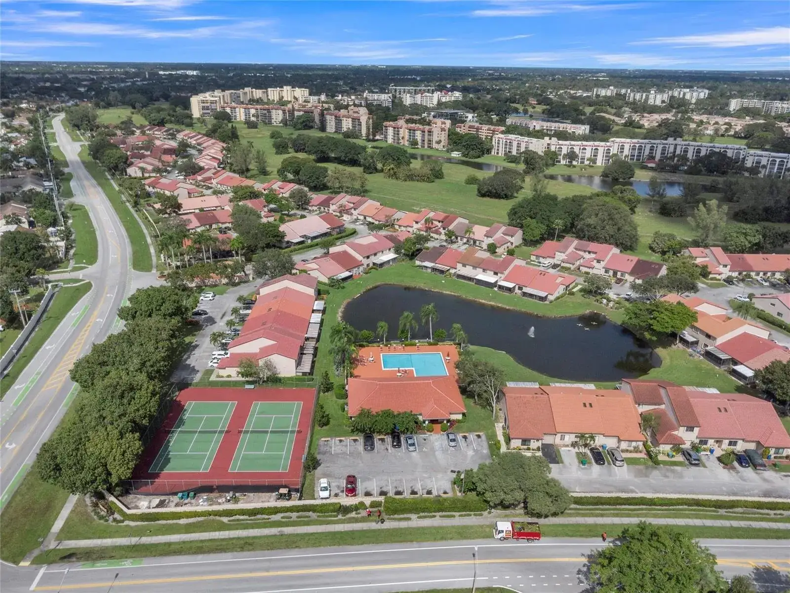 2 bedroom 2 bath Residential for sale at 3003 La Mirage # 3003, Lauderhill FL 33319